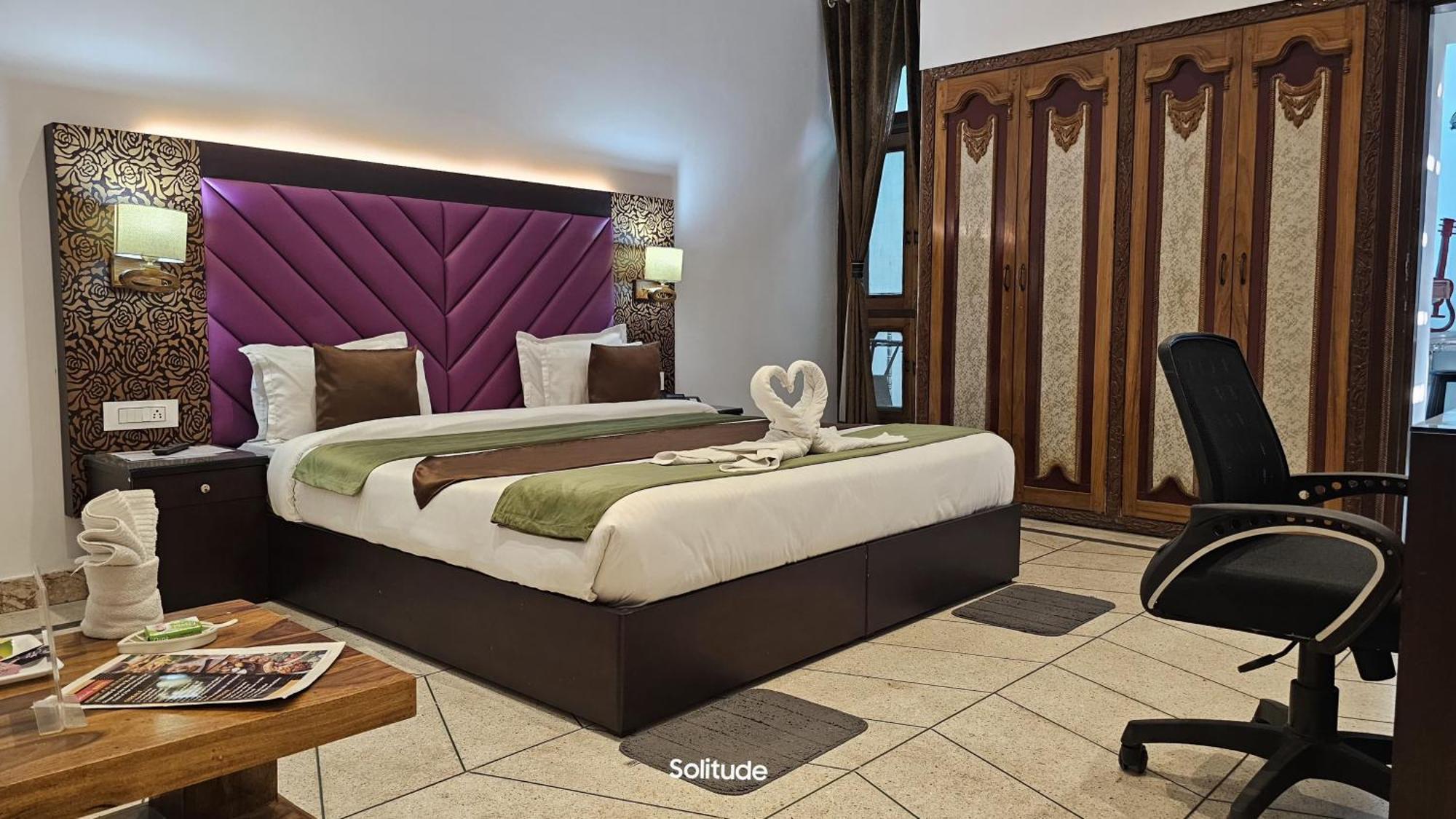 Solitude, The Boutique Hotel Haldwāni Dış mekan fotoğraf